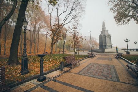 Осінній Київ у тумані
